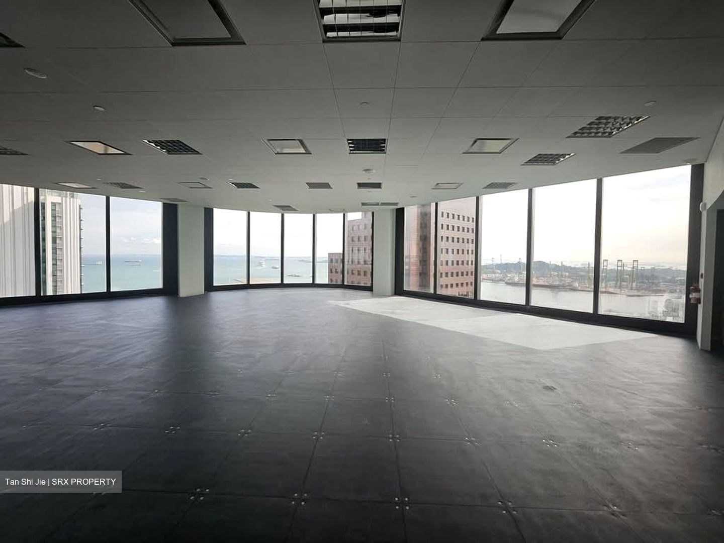 Hub Synergy Point (D2), Office #588169151